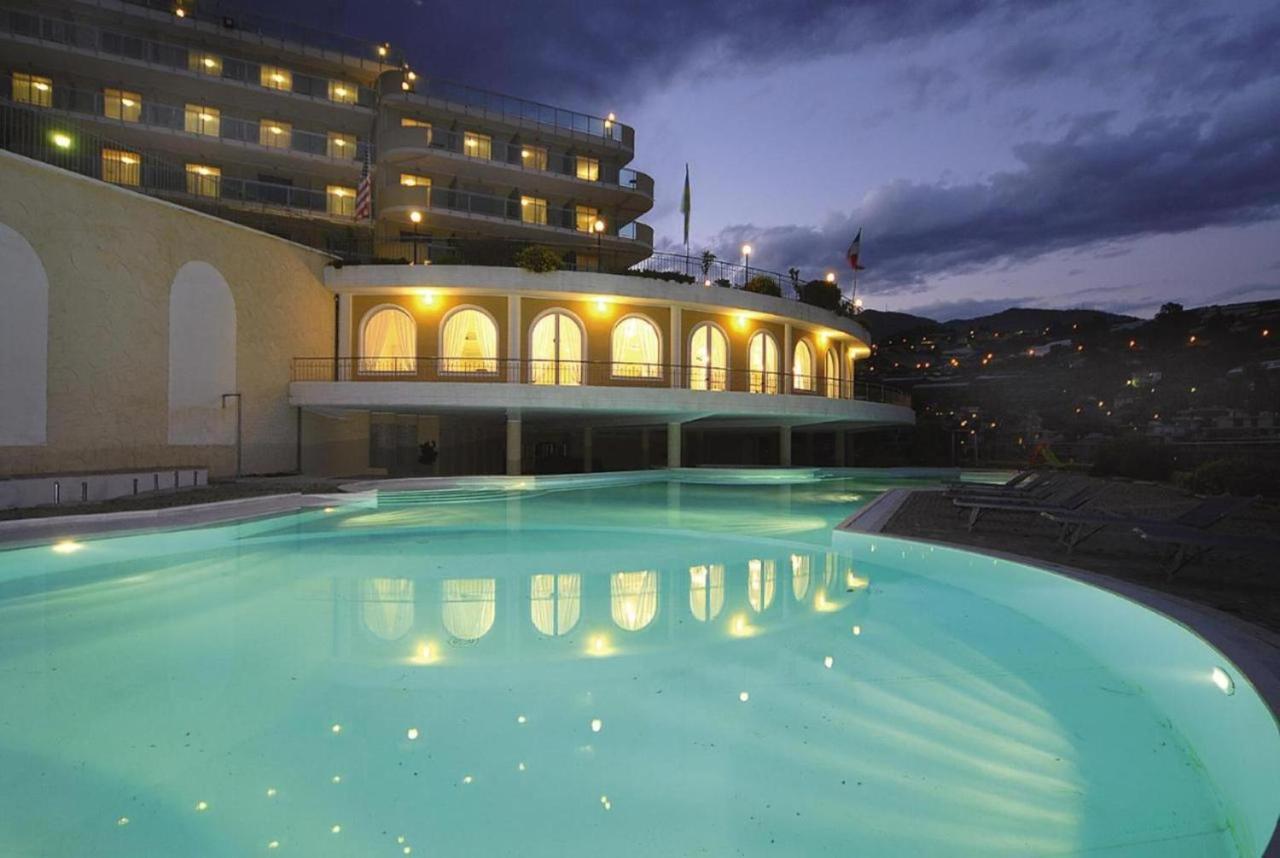 Modus Vivendi 406 Aparthotel Sanremo Exteriör bild