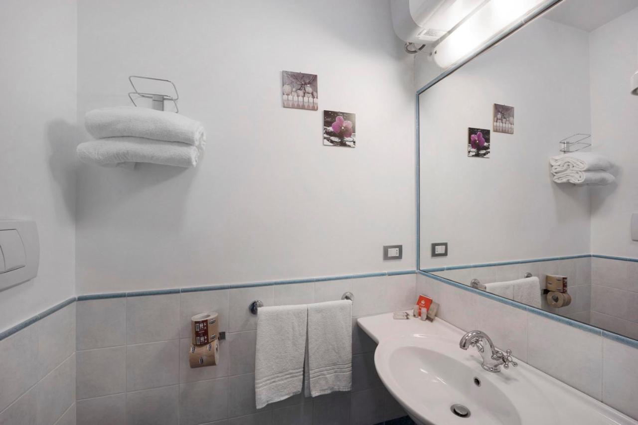 Modus Vivendi 406 Aparthotel Sanremo Exteriör bild