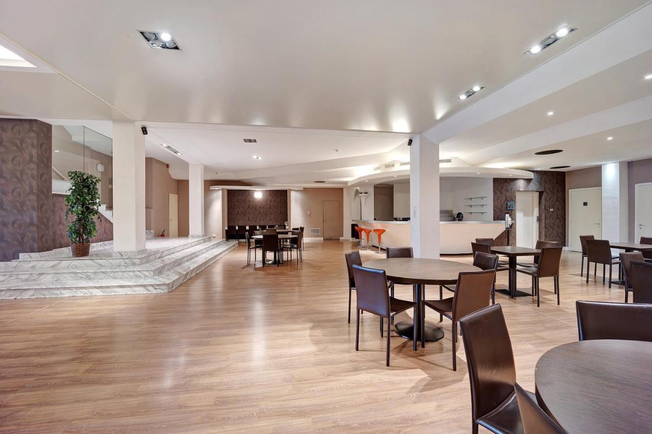 Modus Vivendi 406 Aparthotel Sanremo Exteriör bild